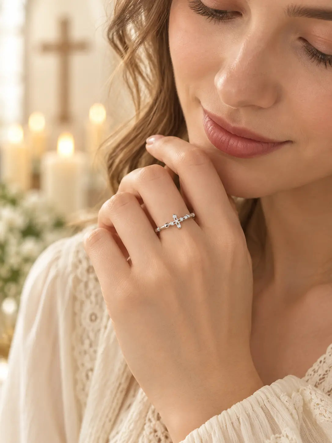 Woman wearing a Yeneast dainty crystal cross open ring on her hand.